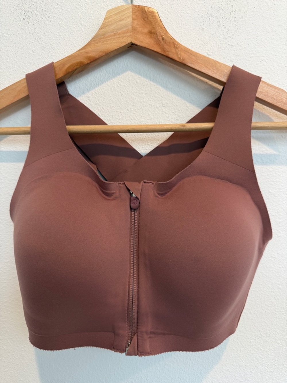 lululemon athletica Front-Zip Sports Bra in Brown